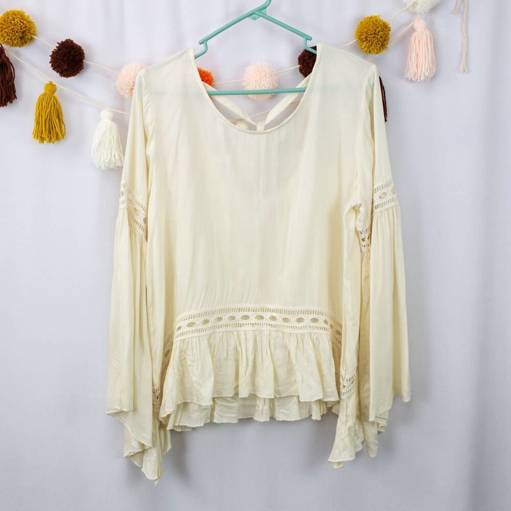 Laurie Felt Cream Boho Blouse Flare Sleeve Crochet Detail Size Medium